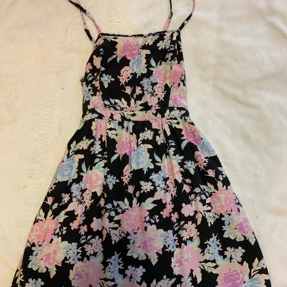 SOLD -Garage floral dress - Picture 1 of 1